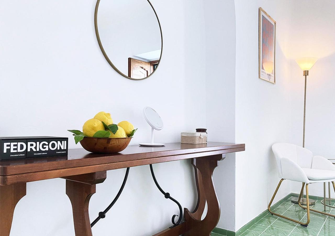 Casa Intiso - Two Double Bedroom Apartment Positano Extérieur photo